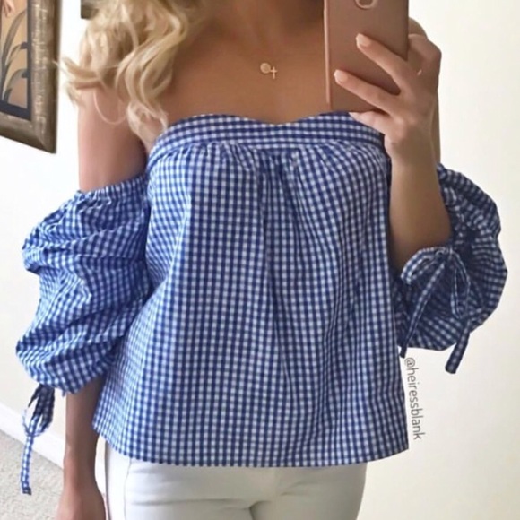 1M LEFT! Blue checkered off shoulder top - Picture 5 of 9